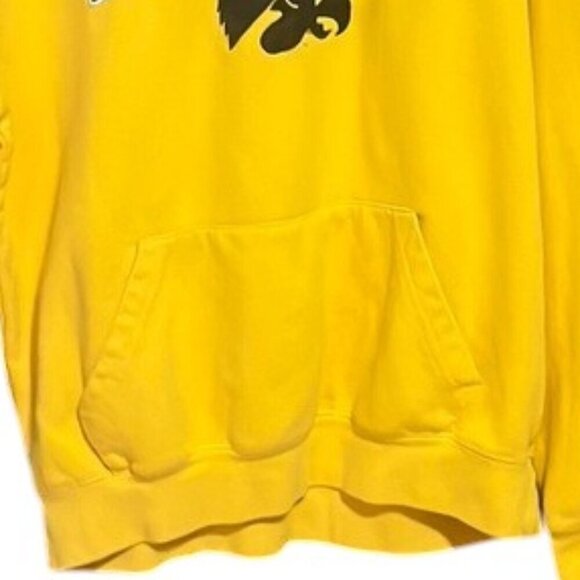 Men's Colosseum Gold Iowa Hawkeyes Arch & Logo Pullover Hoodie Large - Picture 4 of 11